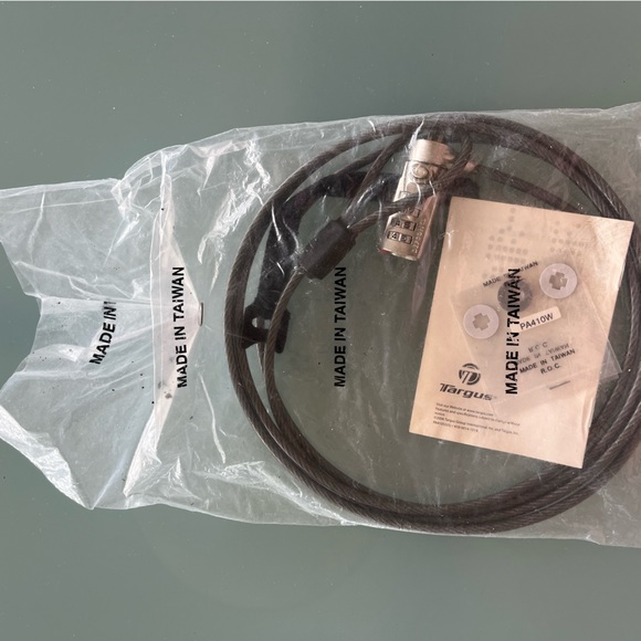 Targus Notebook Security Defcon SCL Serialized Combination Cable Lock List $50+ - Picture 2 of 5
